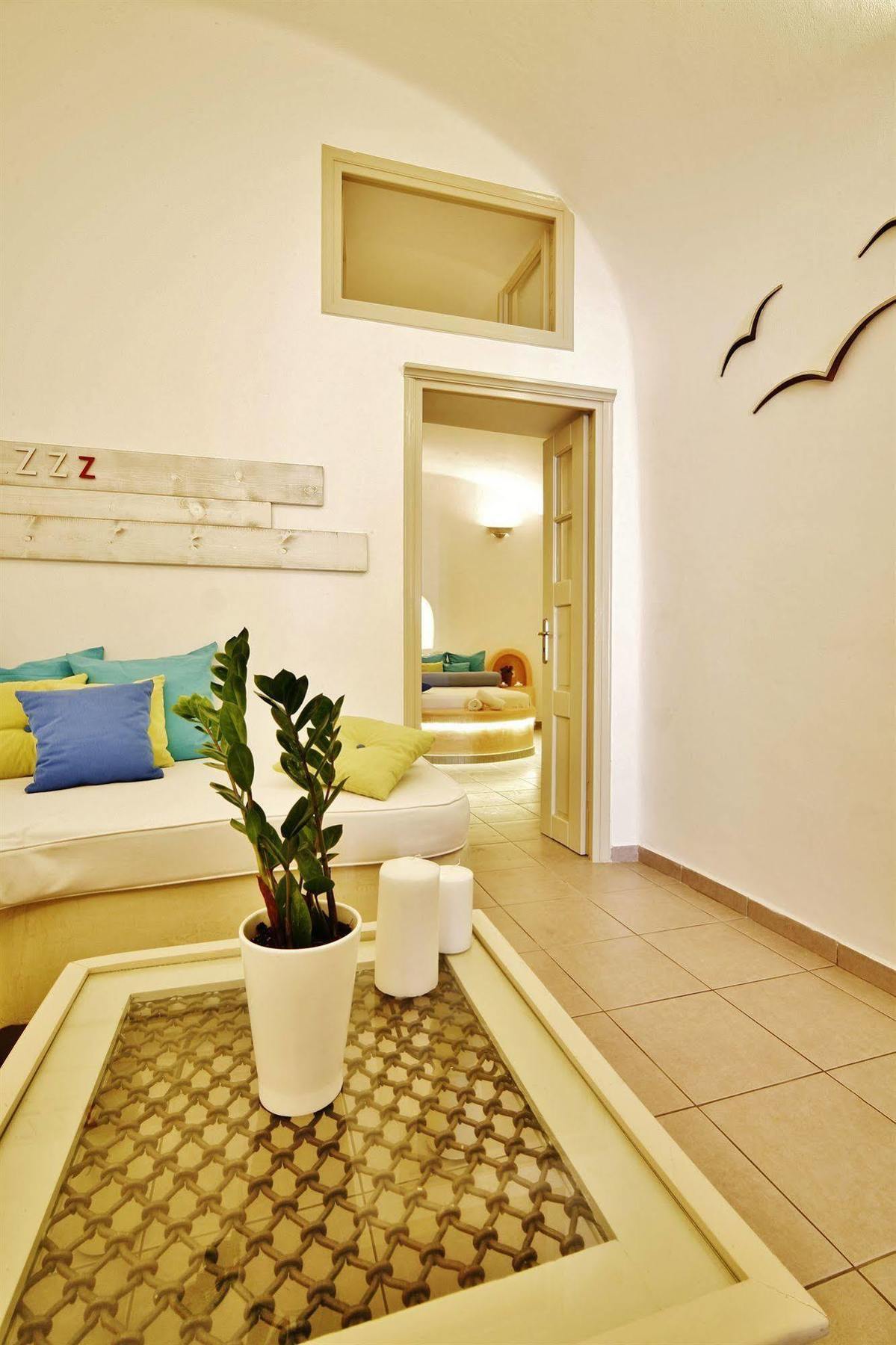 Chroma Suites Ia Exterior foto